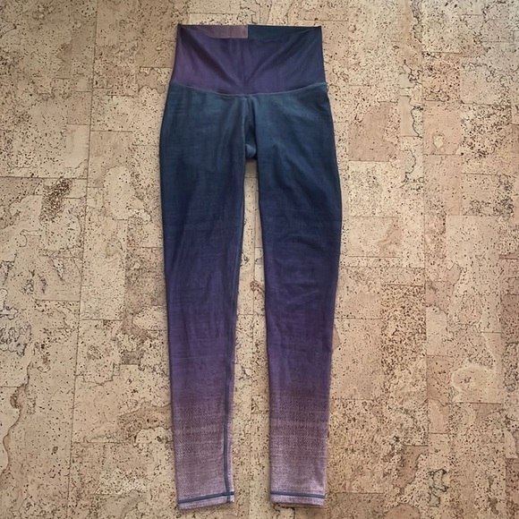 NIYAMA Sol Magic Hour Barefoot Leggings - Picture 3 of 7